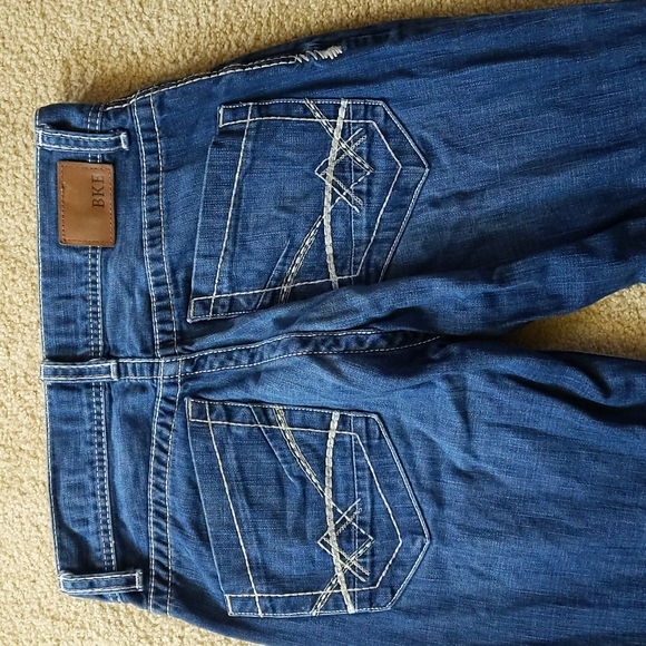 BKE Women’s Medium Wash Bootcut Jeans Size 30/31 1/2” Stella - Picture 9 of 12